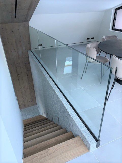 Garde corps déco en verre.