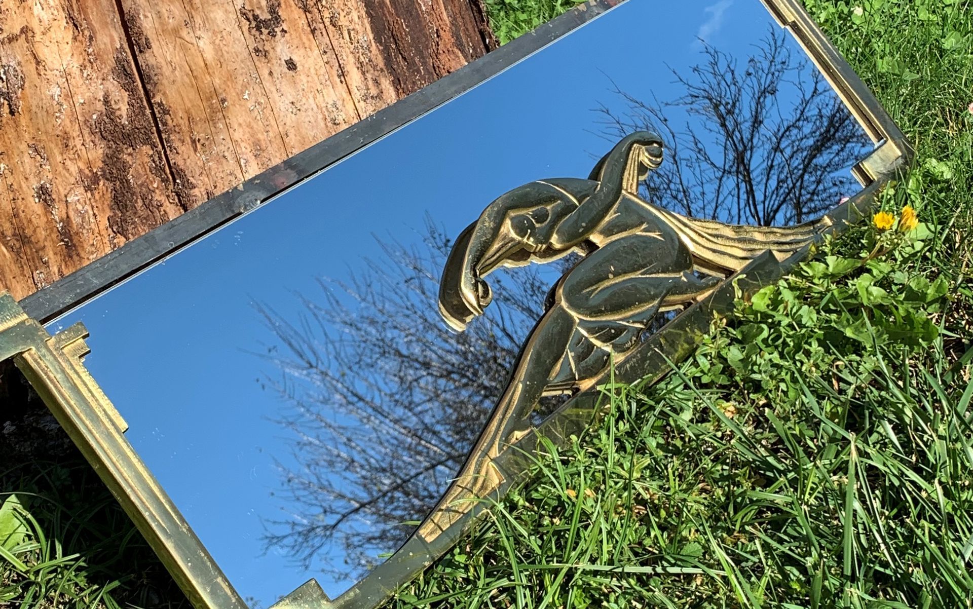 Miroir avec décoration