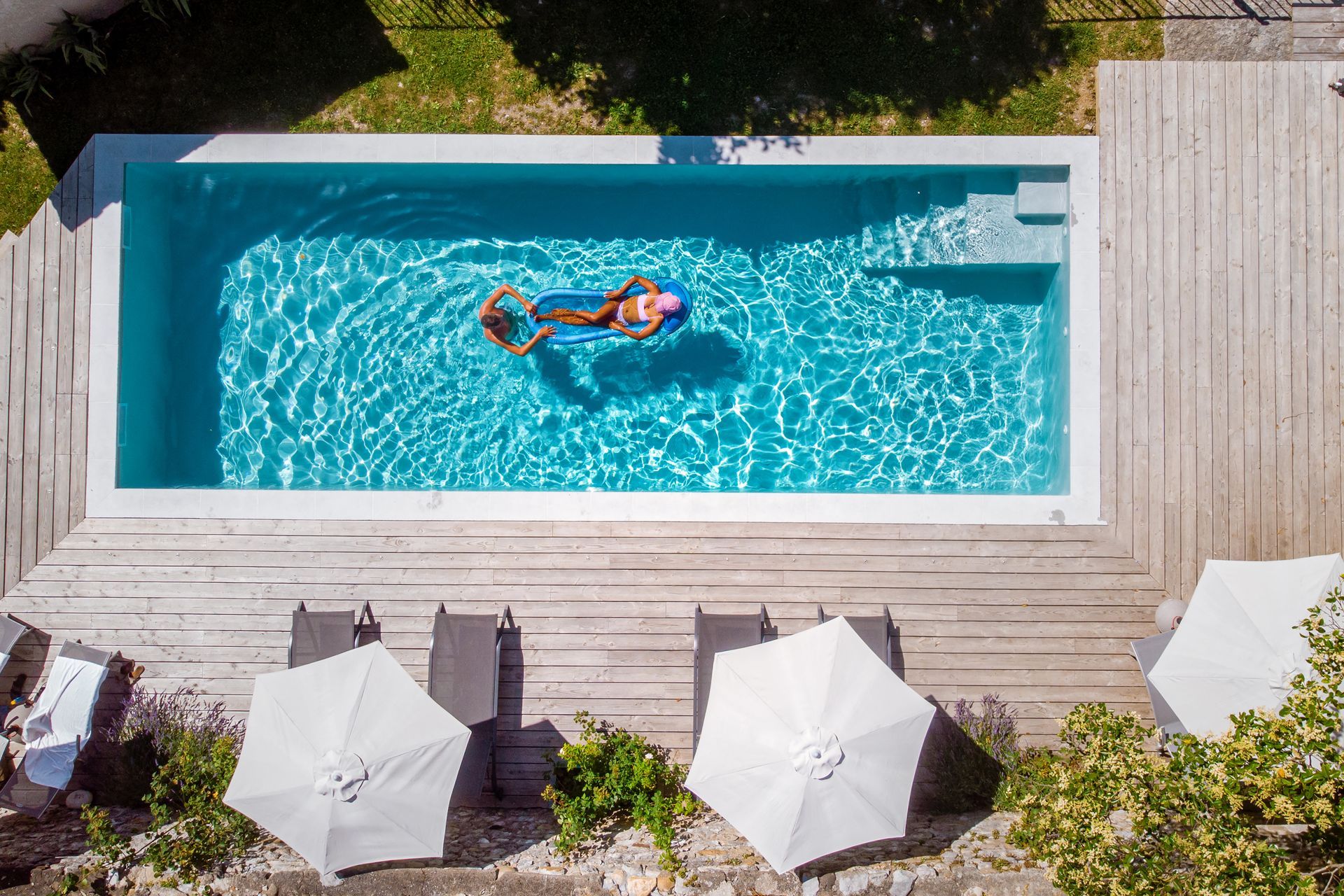 Vers la page Construction de piscine.