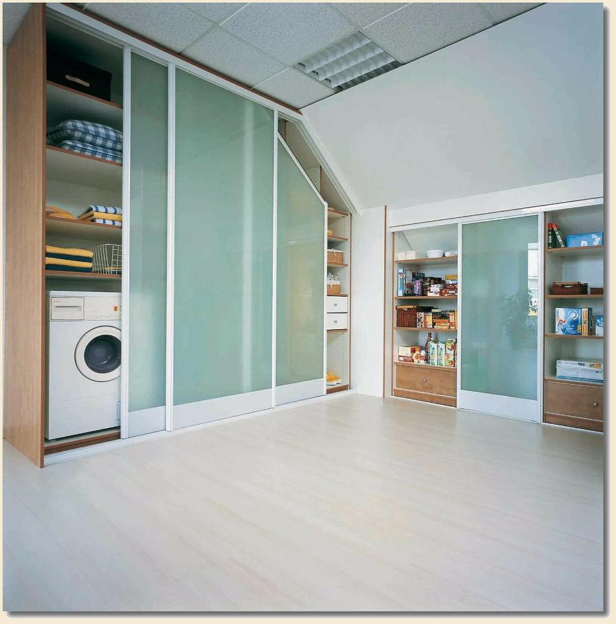 Espace de rangement avec des portes coulissantes
