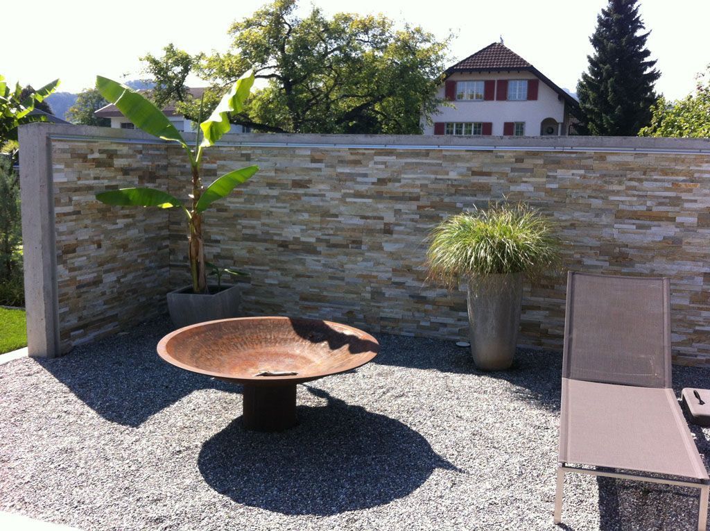 Mauer mit Verblender