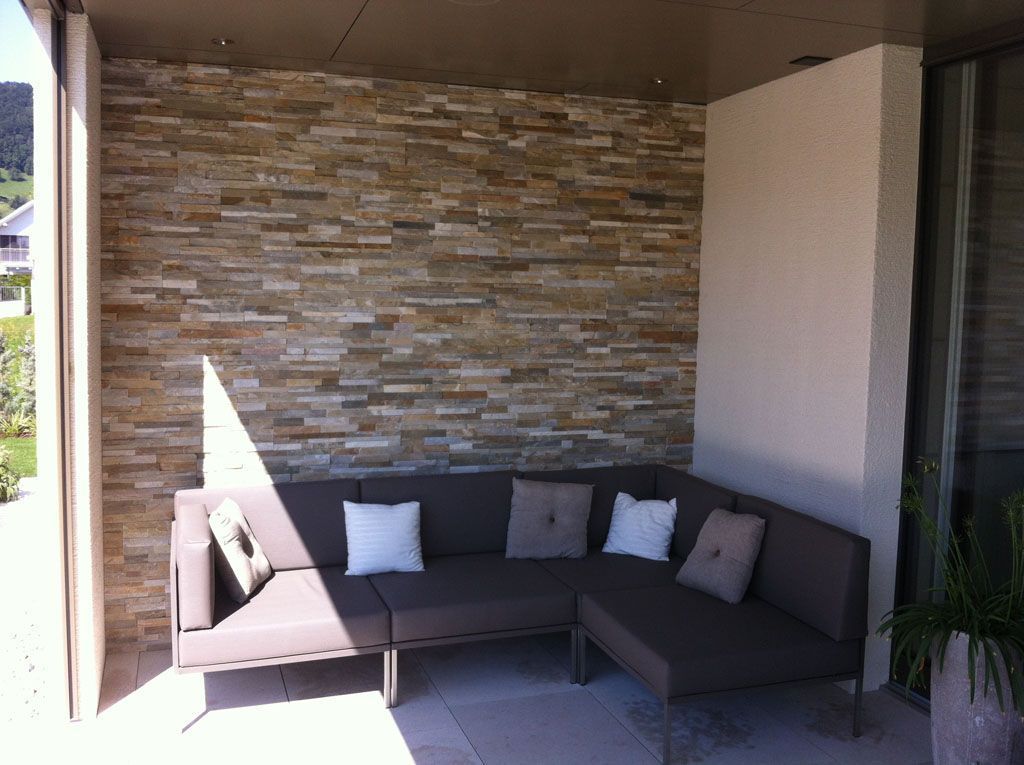 Mauer mit Verblender