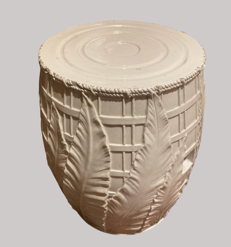 Objet décoratif beige