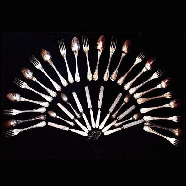 Ensemble de couverts en métal argenté