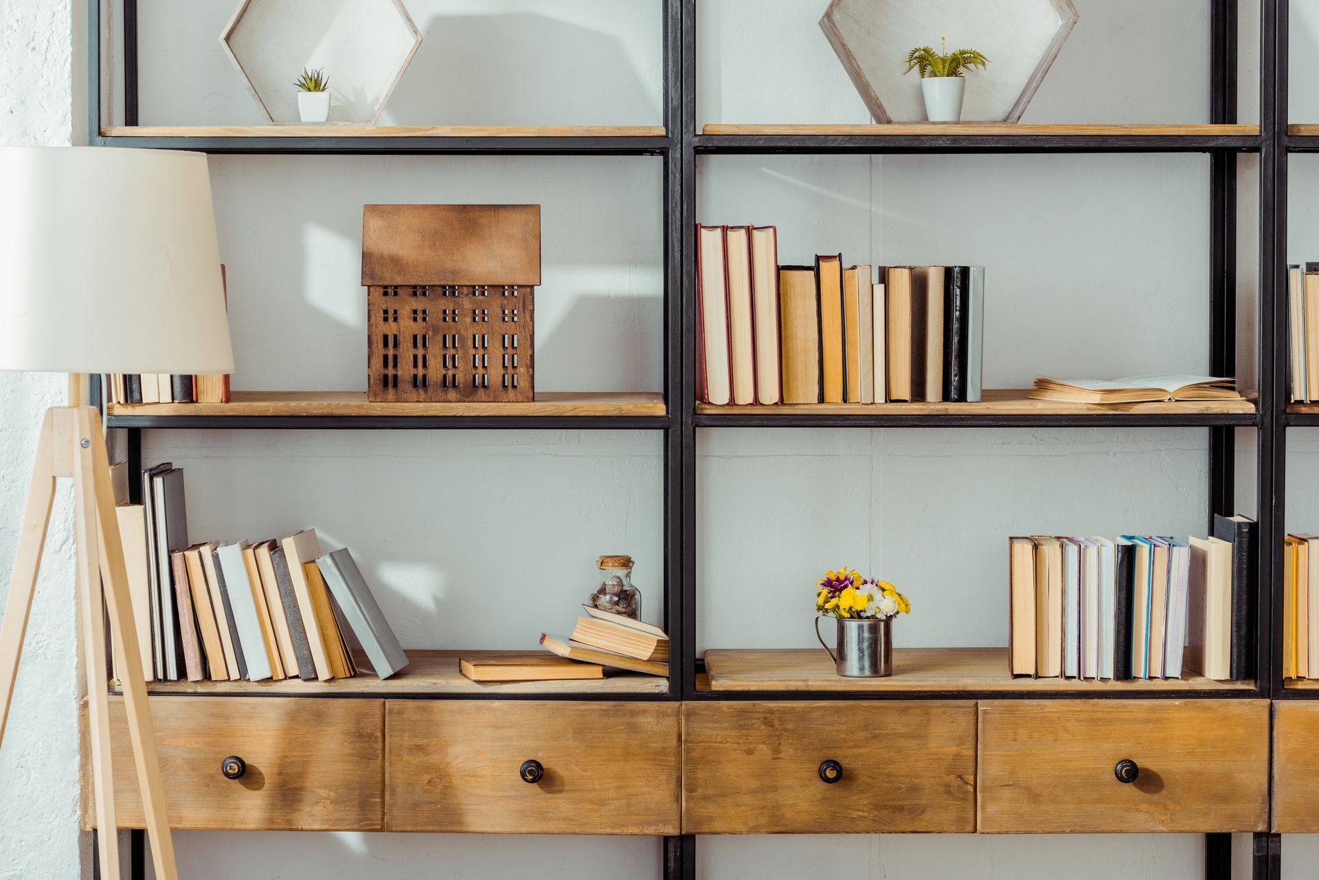 Bibliothèque en bois sur mesure