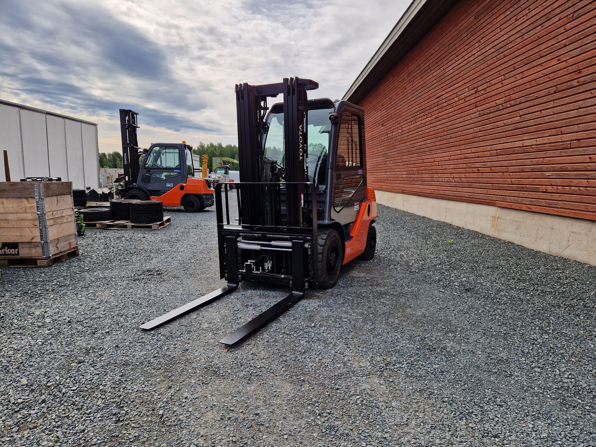 Toyota 02-8FGF25 kaasutrukki vm. 2015