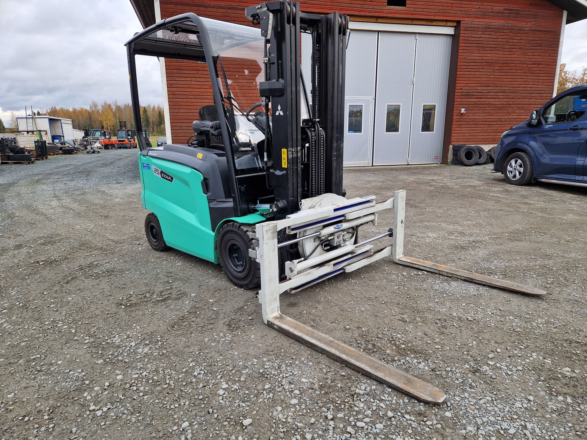 Mitsubishi FB25CN sähkötrukki vm. 2020 (tunnit vain 399 h)