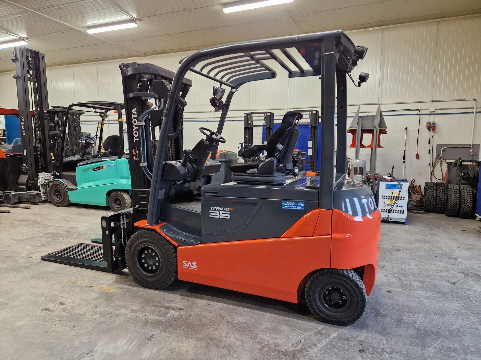 Toyota 8FBMT35 sähkötrukki vm. 2019