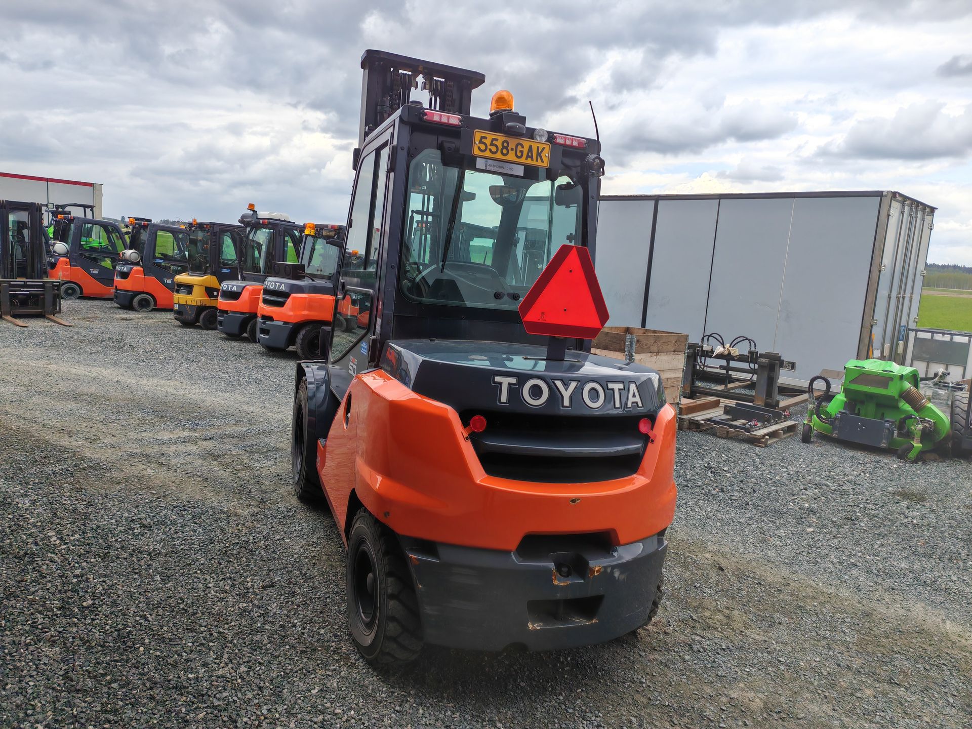 Toyota 40-8FD50N dieseltrukki vm. 2015