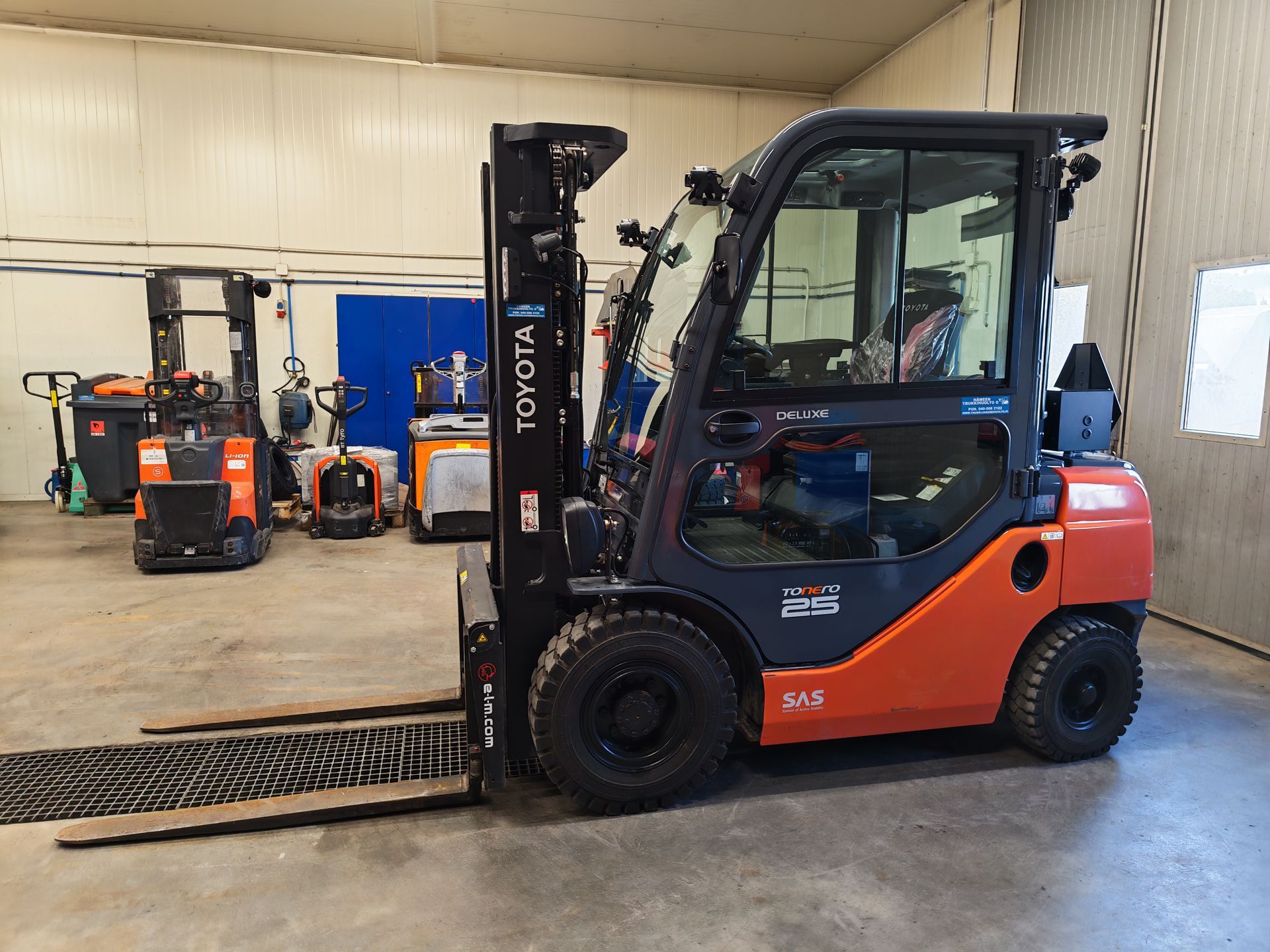Toyota 02-8FDF25 dieseltrukki vm. 2019 (tunnit vain 394 h)