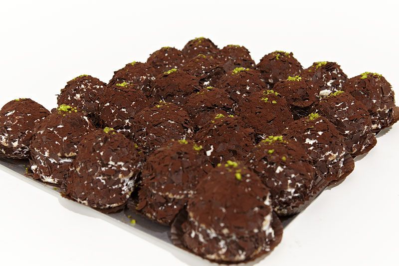 Sahnetörtchen mit Bitterschokoladestreusel