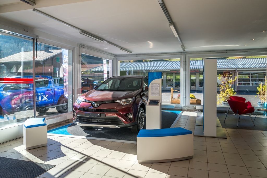 Verkaufsraum Garage Gobeli AG