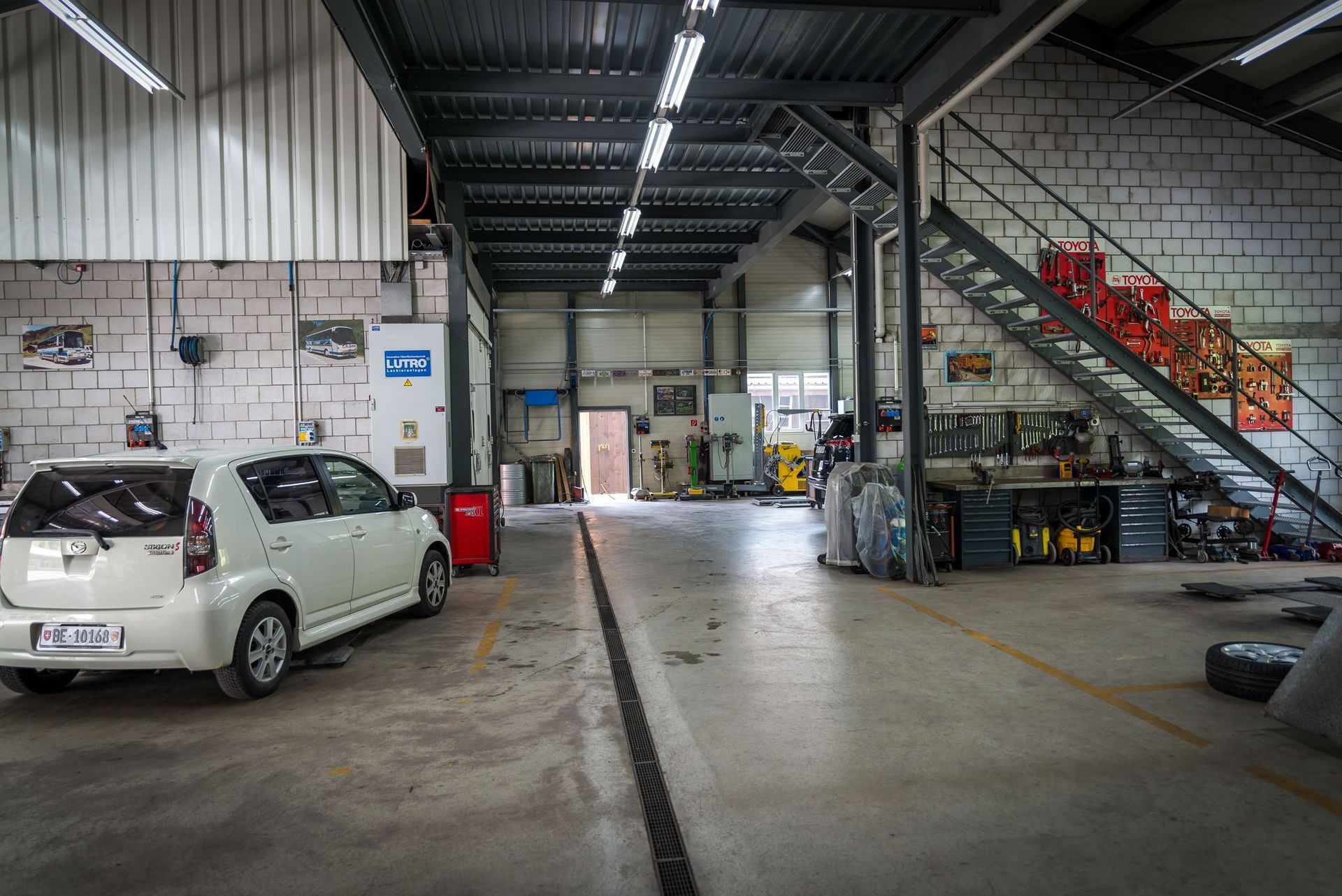 Werktstatt Garage Gobeli AG