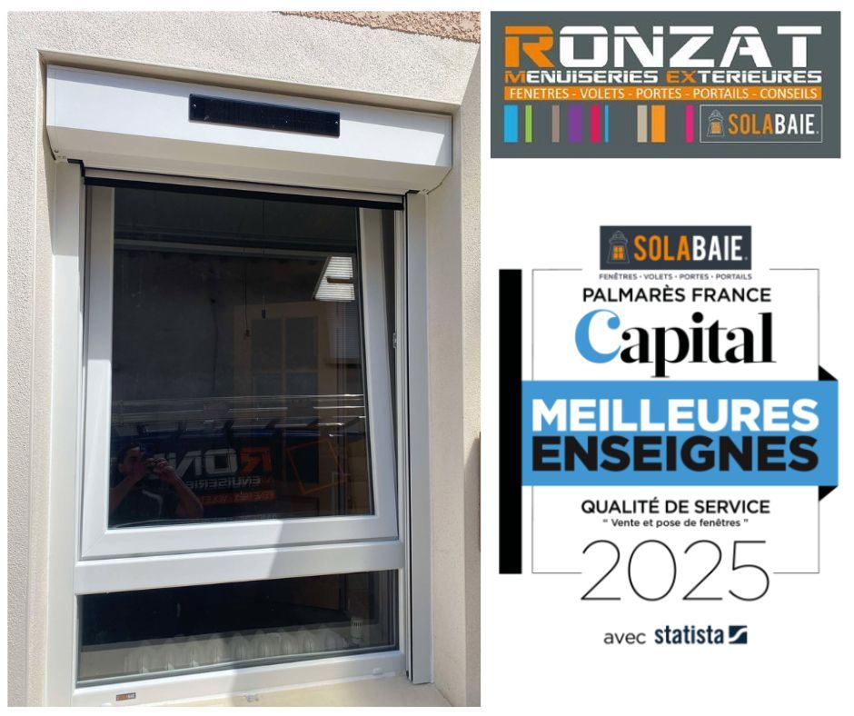 Vitrine avec un volet blanc, logos Solabaie et Ronzat, et un prix « Meilleures Enseignes ».