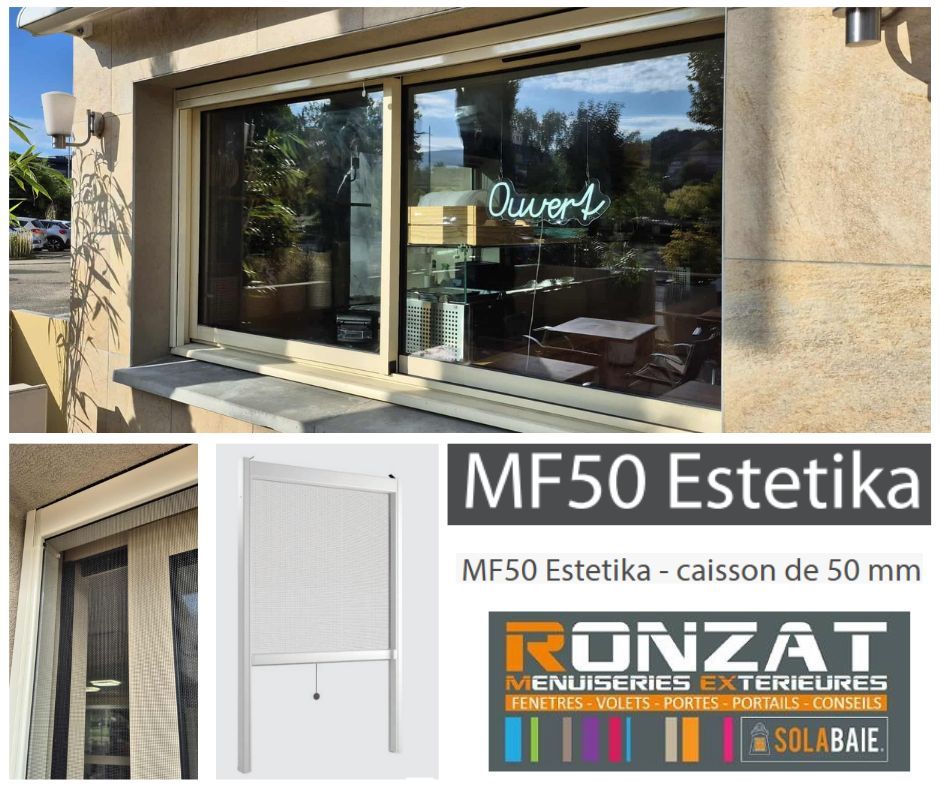 Fenêtre coulissante avec moustiquaire et inscription « Ouvert ». Image promotionnelle pour MF50 Estetika, un produit RONZAT.