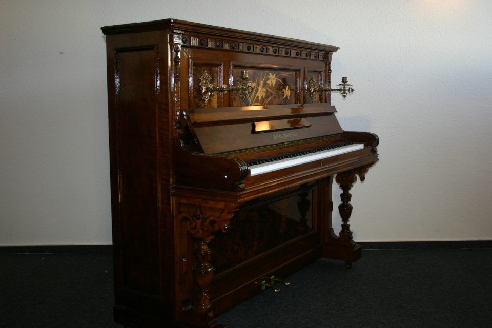 Uebel&Lechleiter-Klavier, Foto von Harald Schlecker