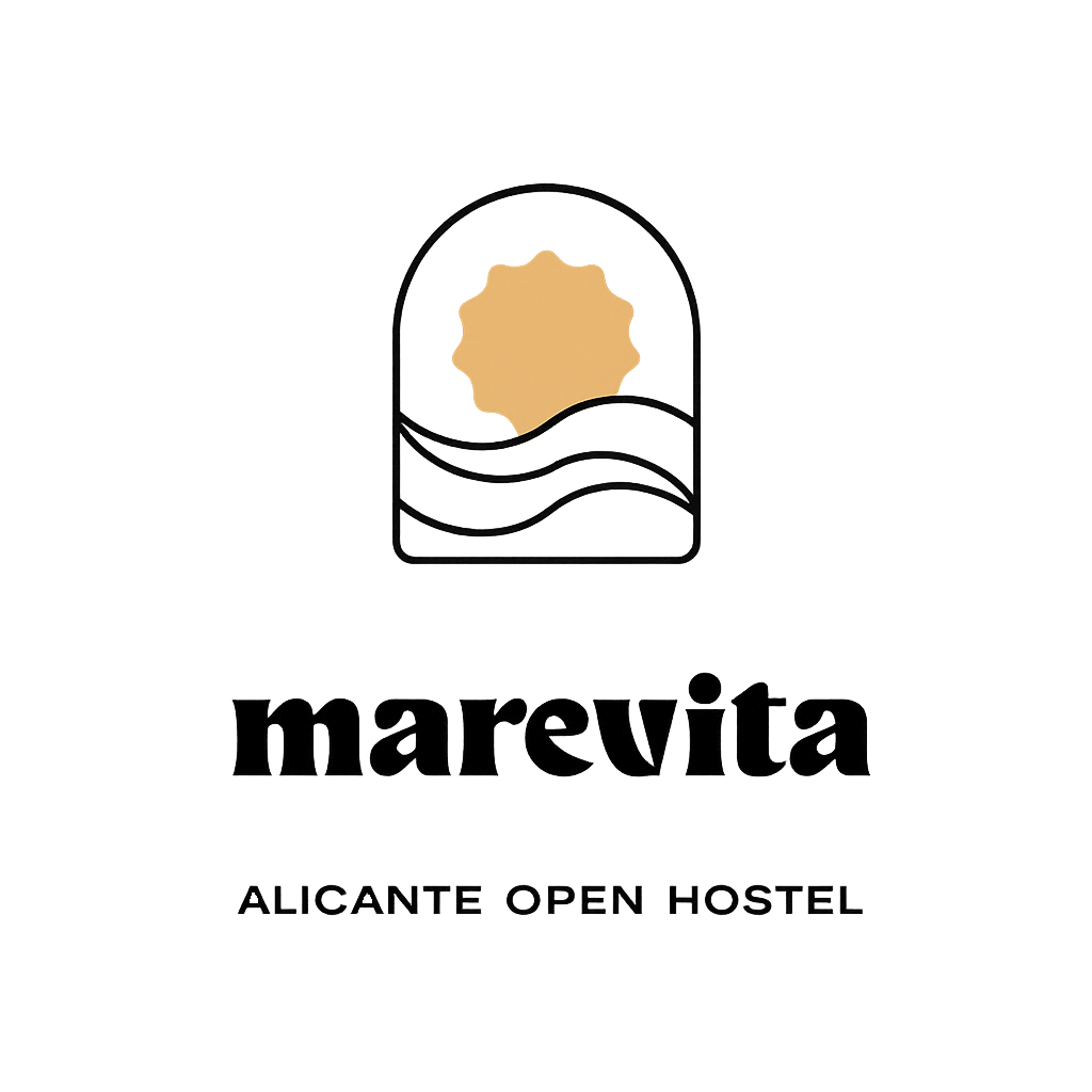 Logotipo para Marevita Alicante Open Hostel: arco con sol sobre líneas onduladas; texto "marevita" y "Alicante Open Hostel".