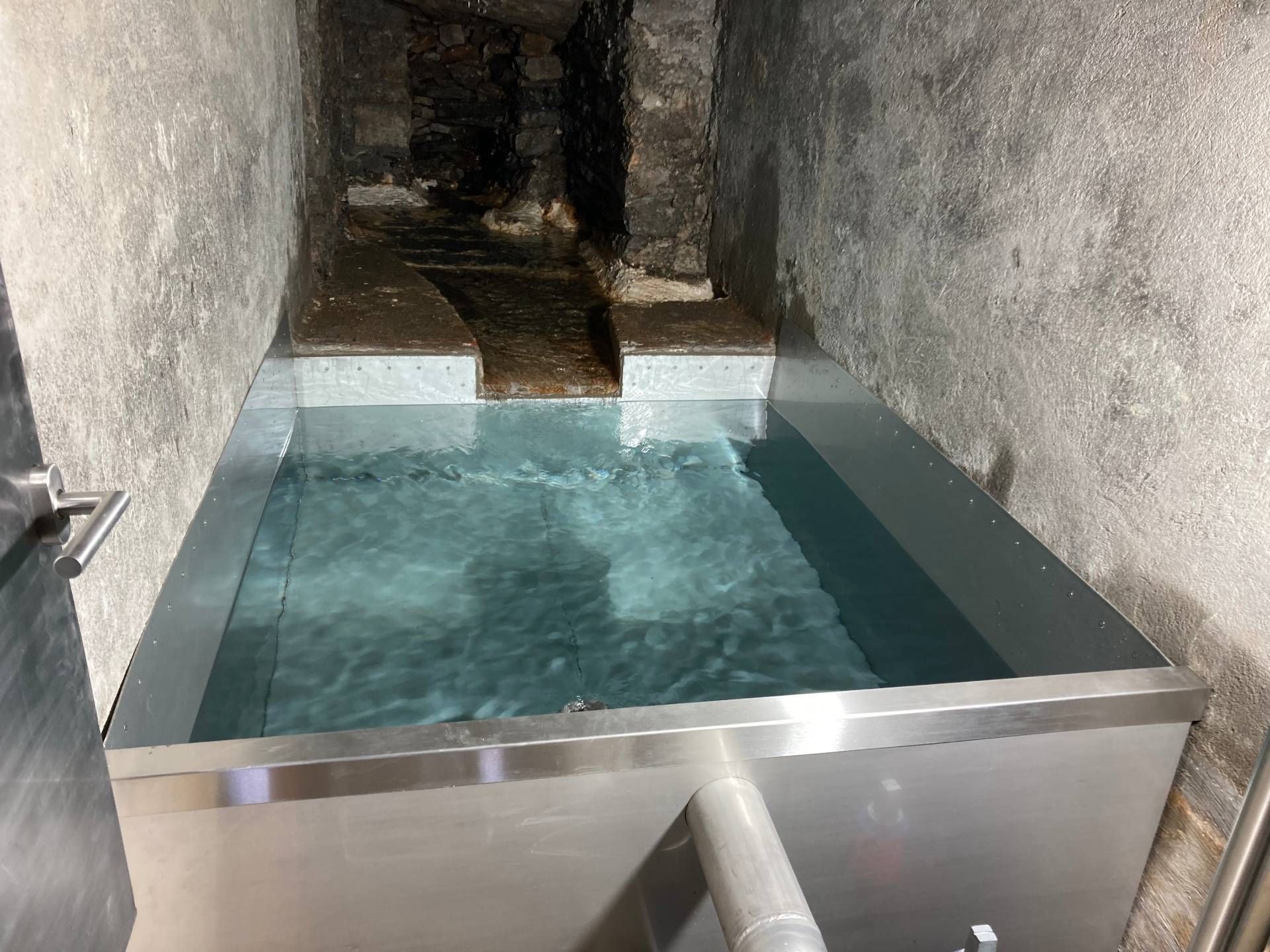 dettaglio di un impianto idrico industriale - Widmer wasser Technik Sagl