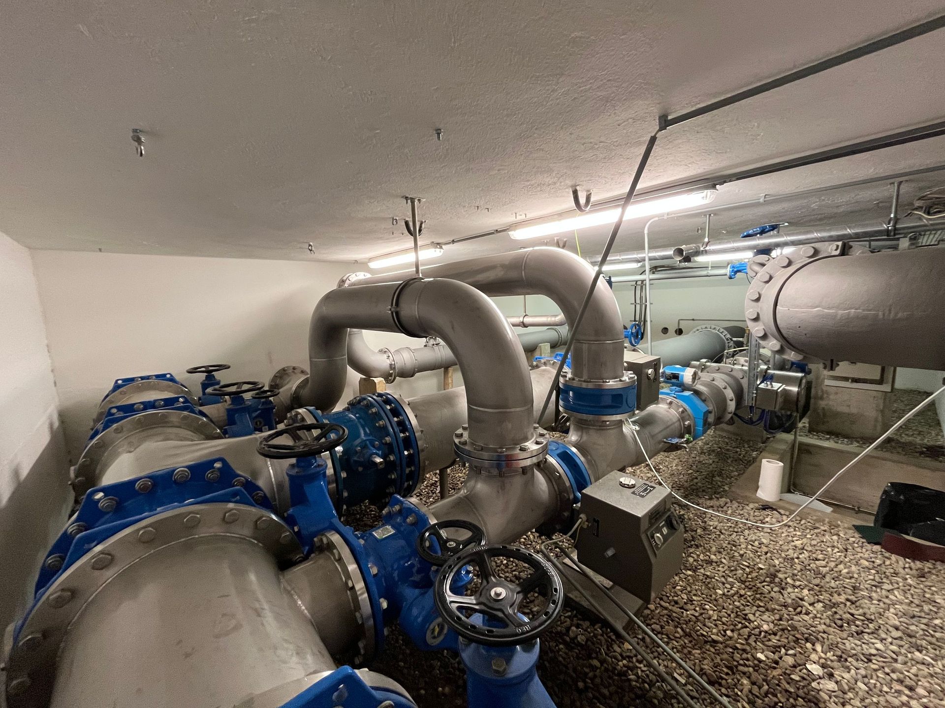 dettaglio di un impianto idrico industriale - Widmer wasser Technik Sagl