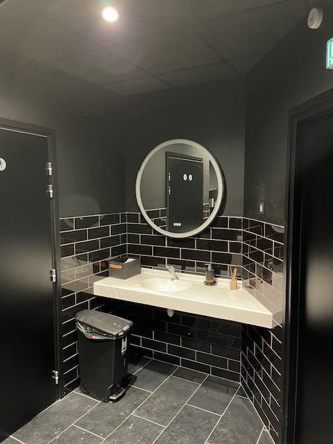 Création de salle de bains d'un établissement collectif