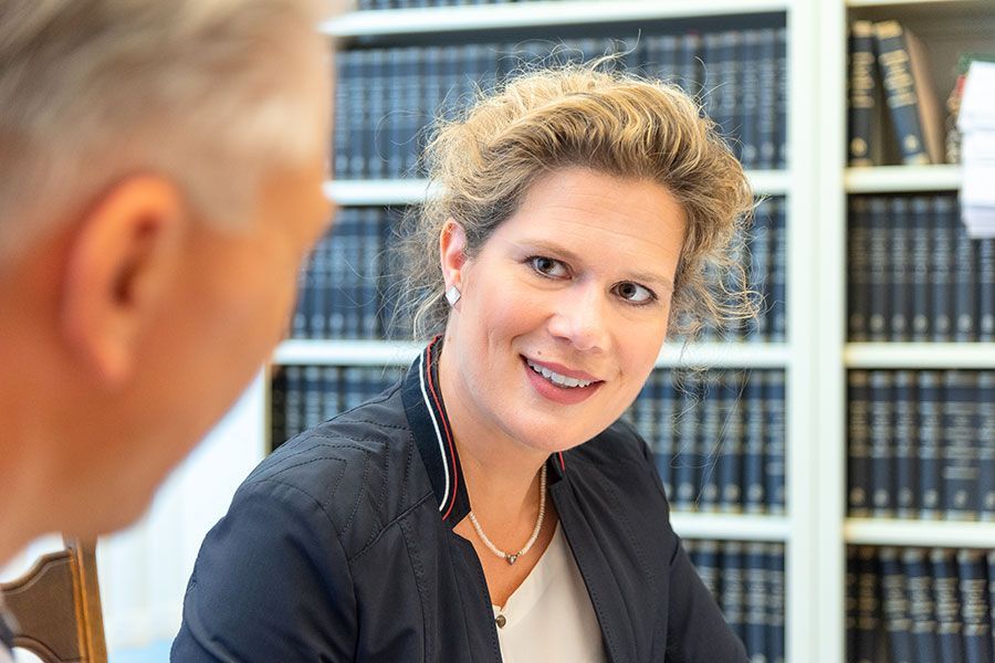 Rechtsanwältin Nicola Fink-Sobirey_02