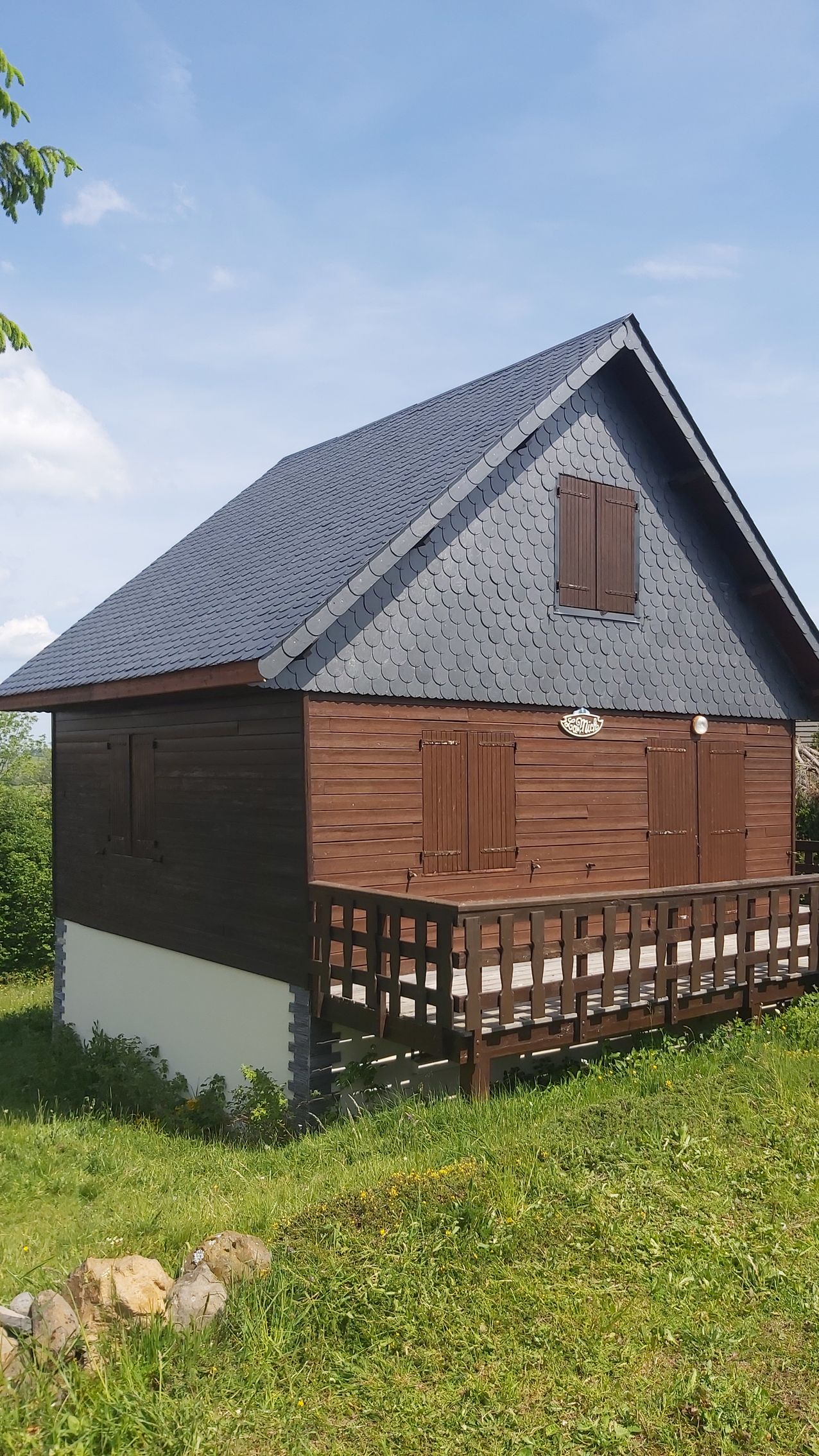 Petit chalet en bois