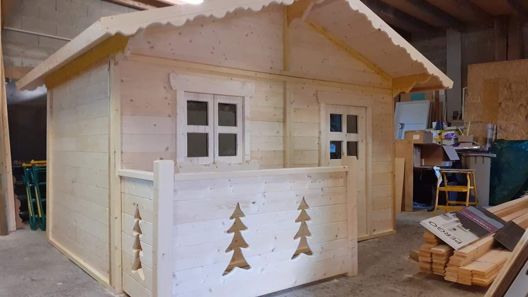 Construction d'un chalet en bois