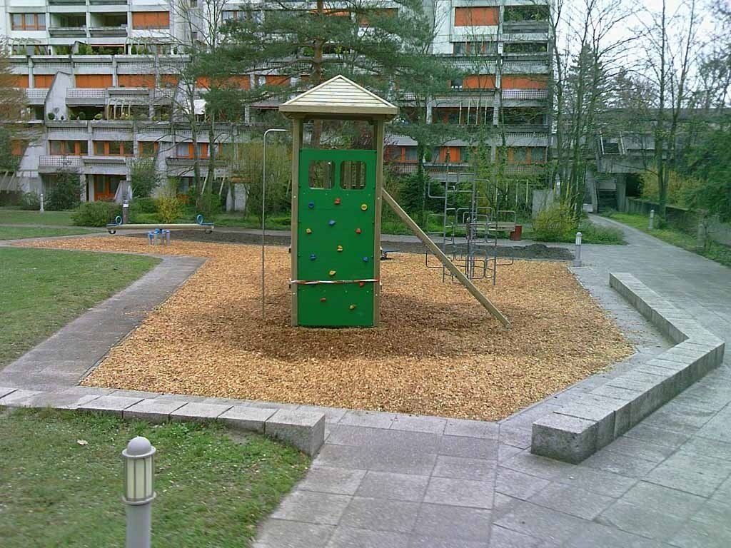 Spielplatz3 - Hanspeter Müller Gartenbau GmbH