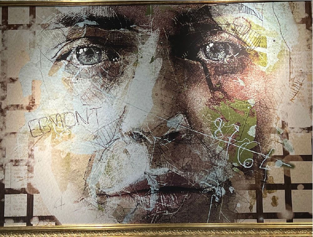 Eine Nahaufnahme eines Gemäldes mit dem Gesicht eines Mannes in einem goldenen Rahmen.