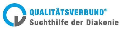 Logo of the Qualitätsverbund Suchthilfe der Diakonie featuring a blue circular icon and text in blue and grey.