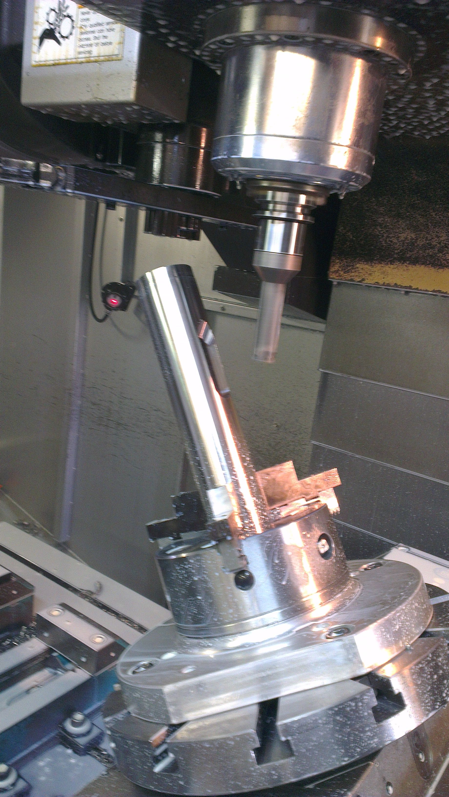 Mechanische Bearbeitung - Refrajo AG in Gais