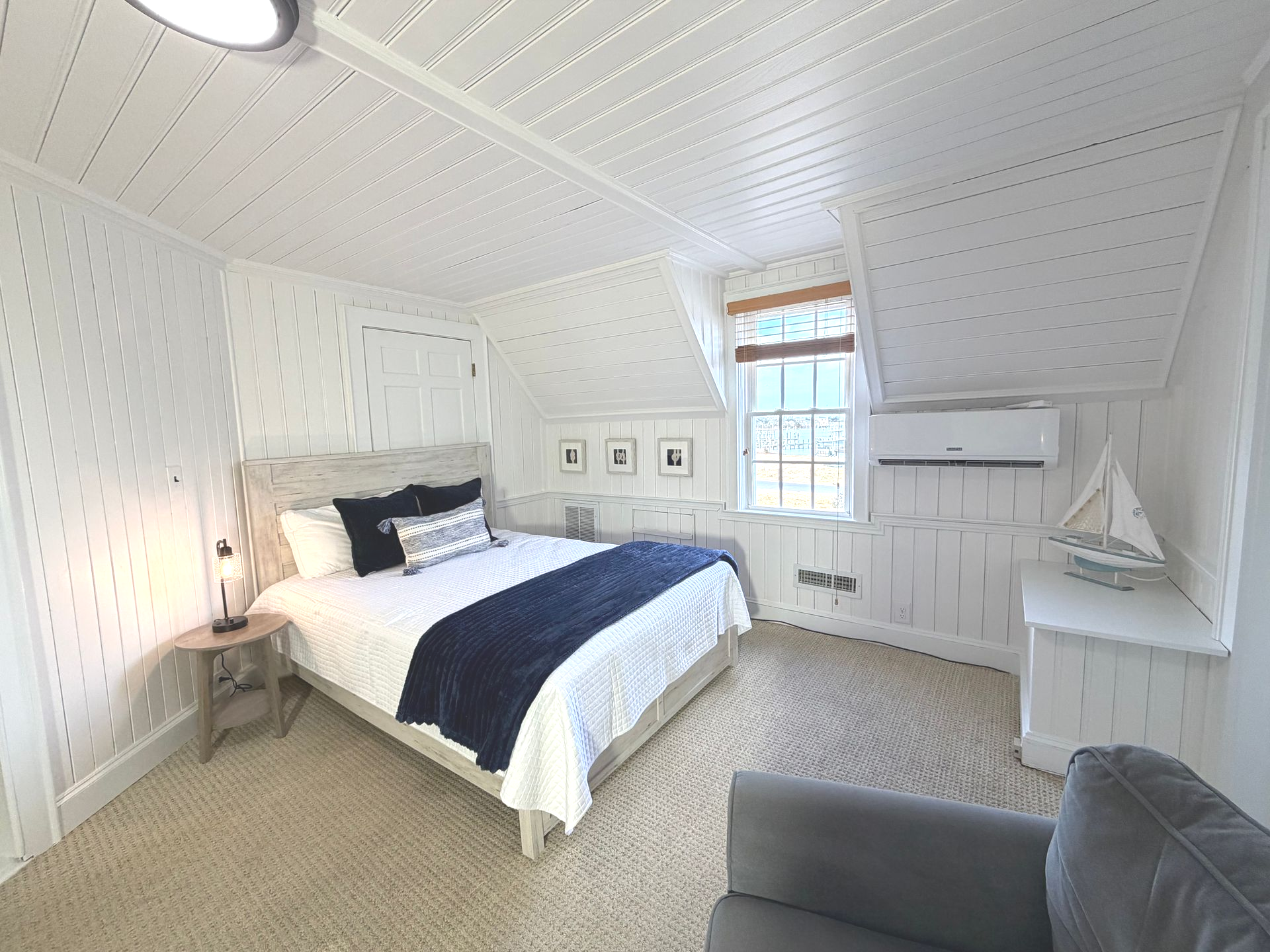 The Sailing Suite| The Castle Inn at Silver Lake | Ocracoke NC 