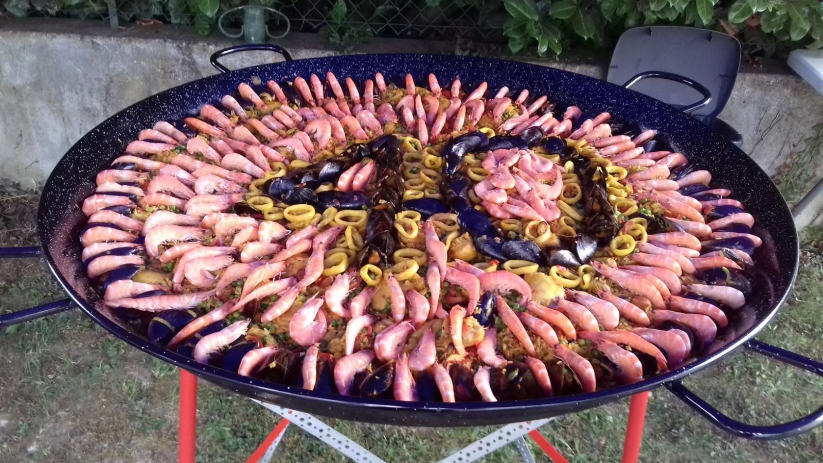 Plateau de paella pour un anniversaire : 40 ans.