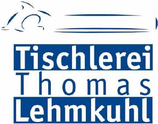 Logo für die Tischlerei Thomas Lehmkuhl in Blau und Weiß mit einer stilisierten Holzarbeitergrafik