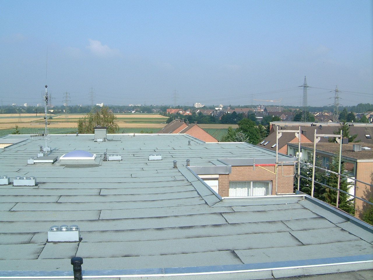 neu gedecktes Flachdach