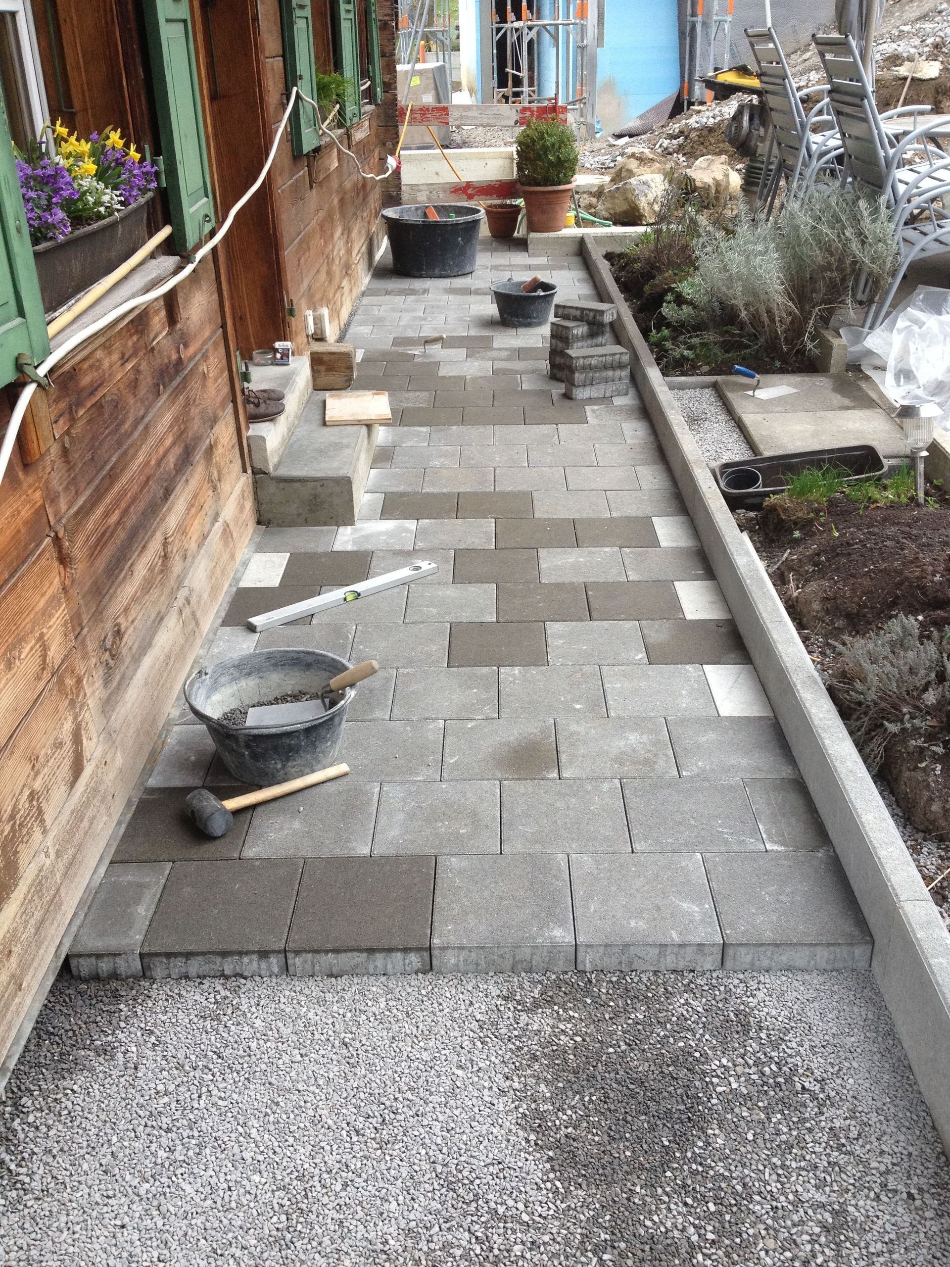 Haus aussen - Schick Holzbau und Umgebungsarbeiten