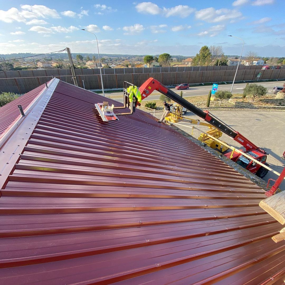 Pose de tôle bac acier Bollène