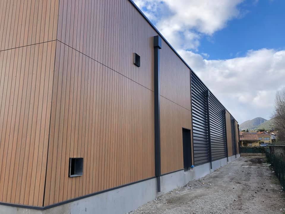 Pose de bardage bois