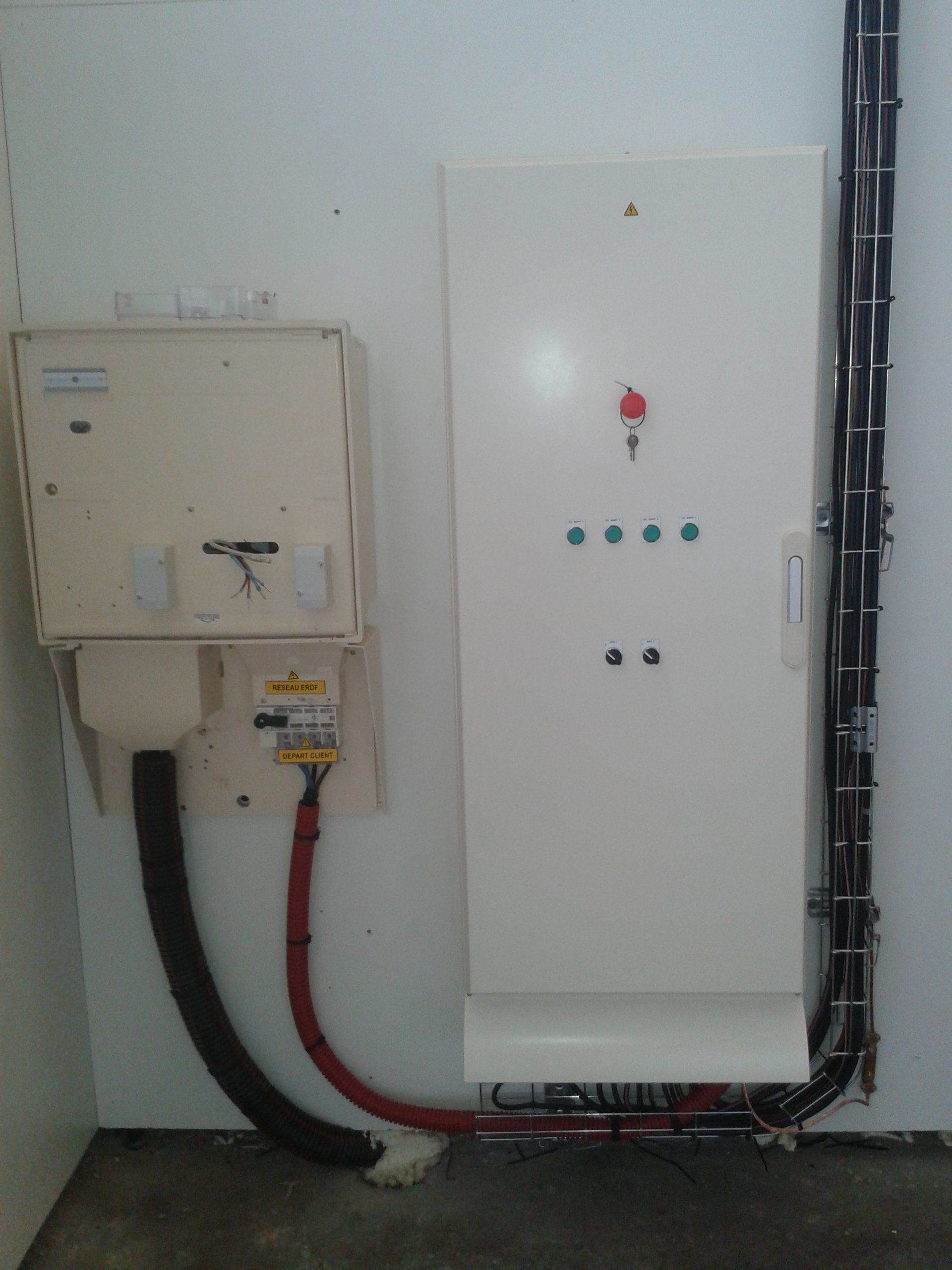 Expert en électricité industrielle