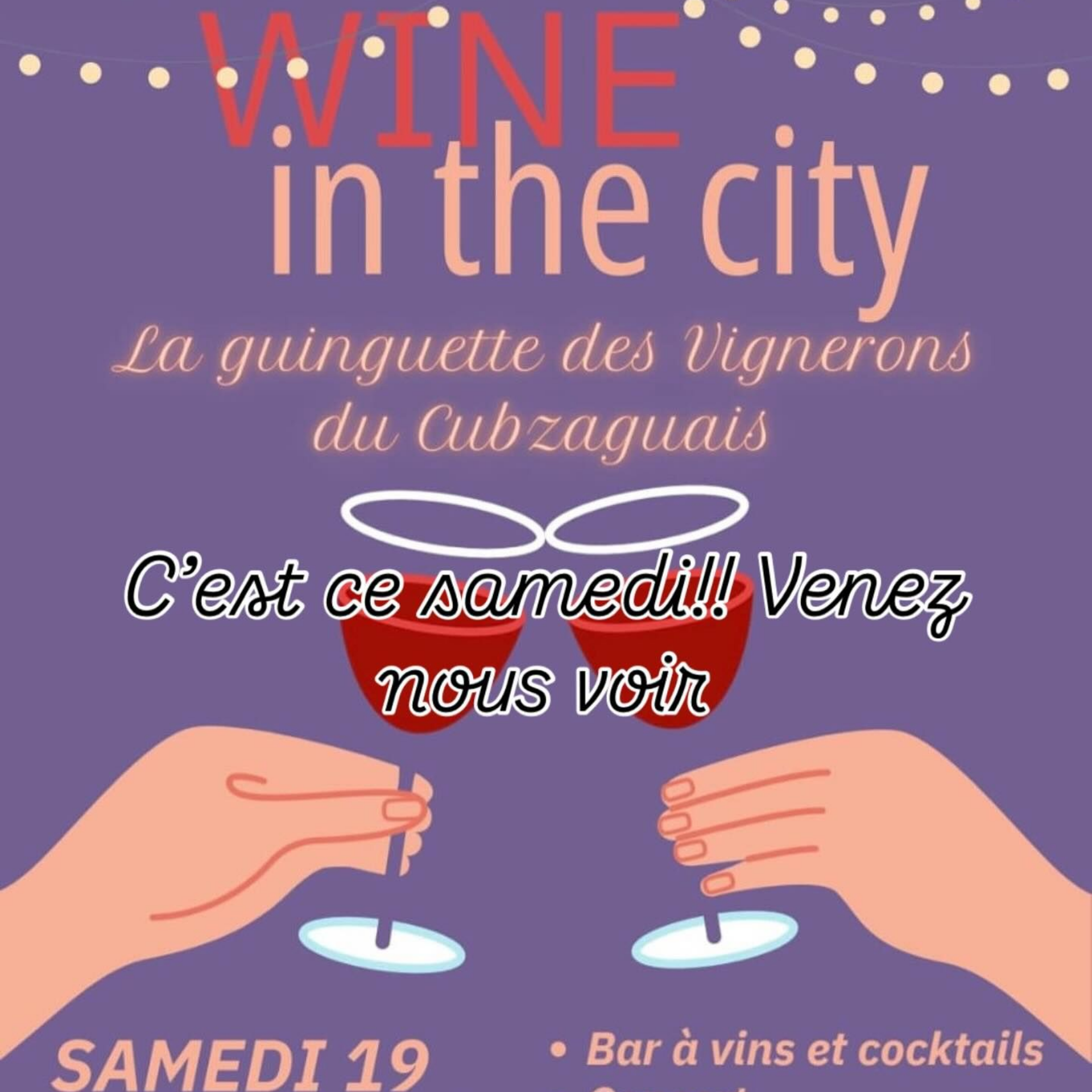 Affiche pour une dégustation de vins, sur fond violet. Des mains lèvent des verres à vin.