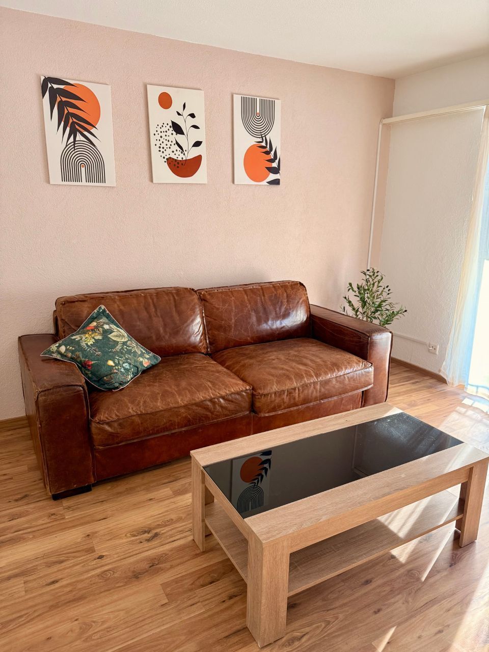 Zürcher Wohn- und Arbeitskoordinations AG