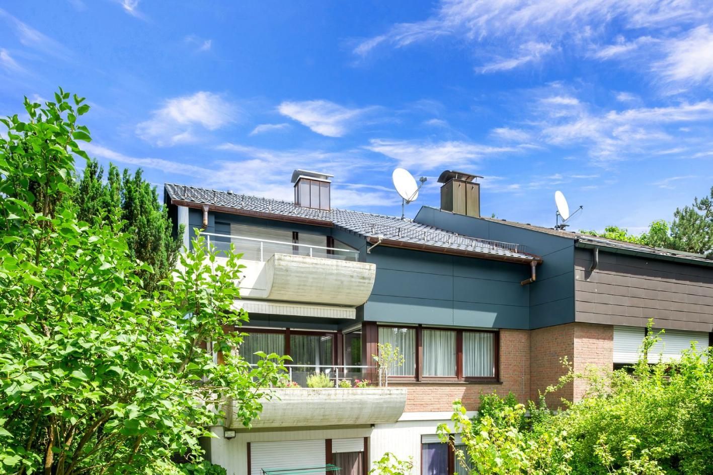 HB Holzbau Breymaier GmbH – Modernes Wohnhaus nach abgeschlossener Dachsanierung