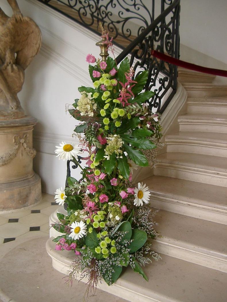 Exemple de bouquet - cadre élégant du grand escalier 