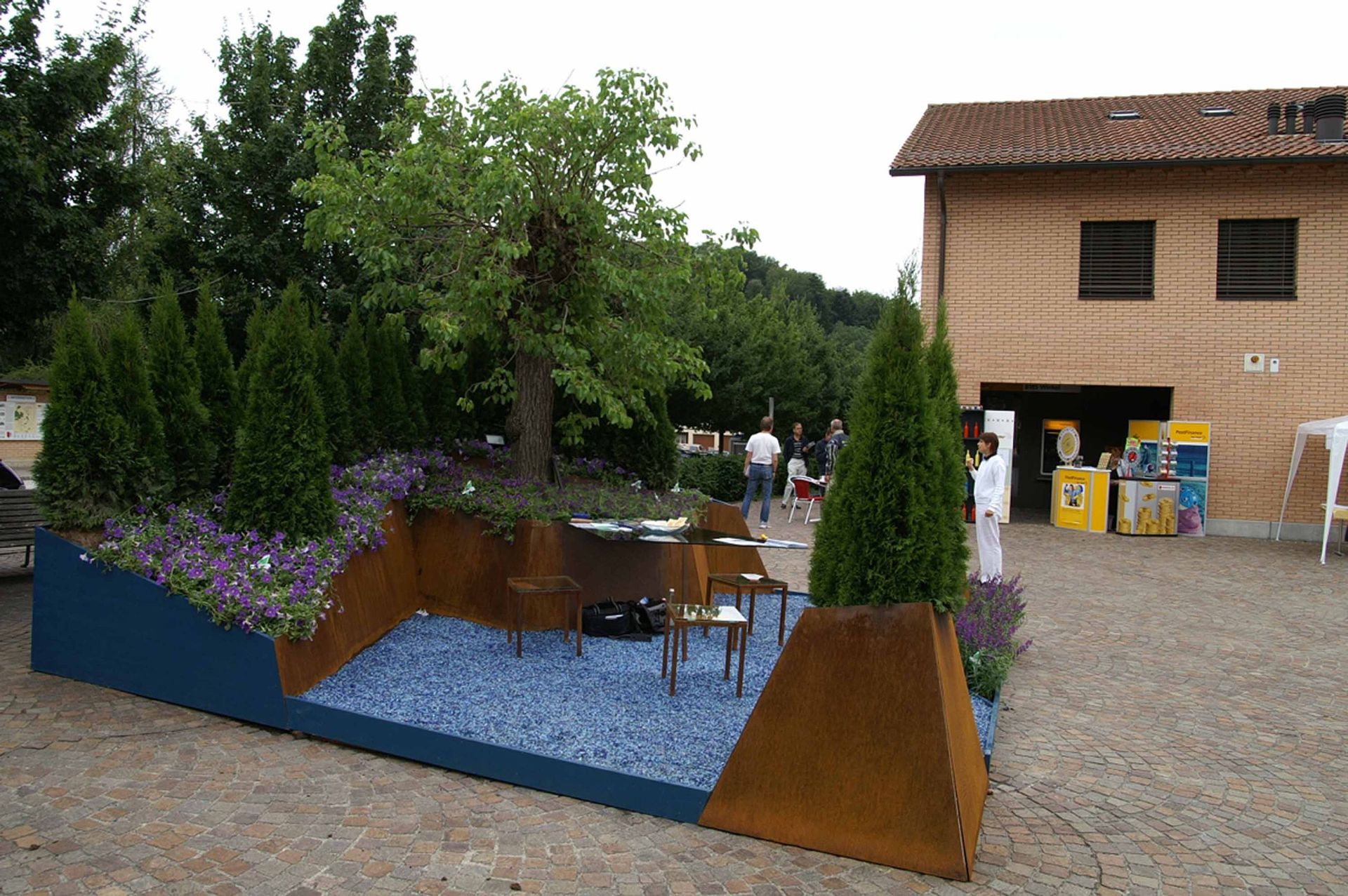 Blumen3- Schädeli Gartenbau