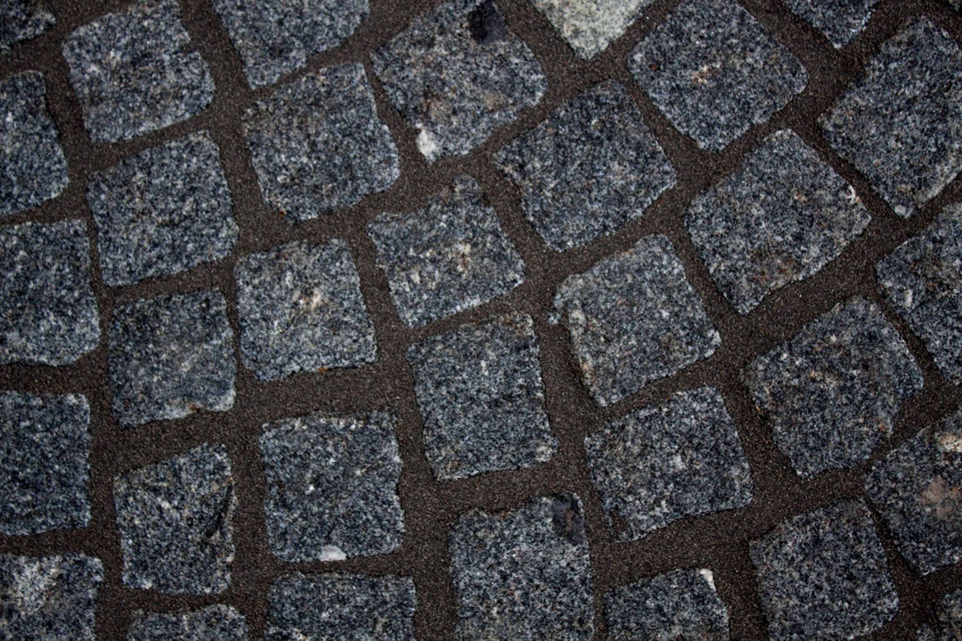 Wege_Platten4 - Schädeli Gartenbau