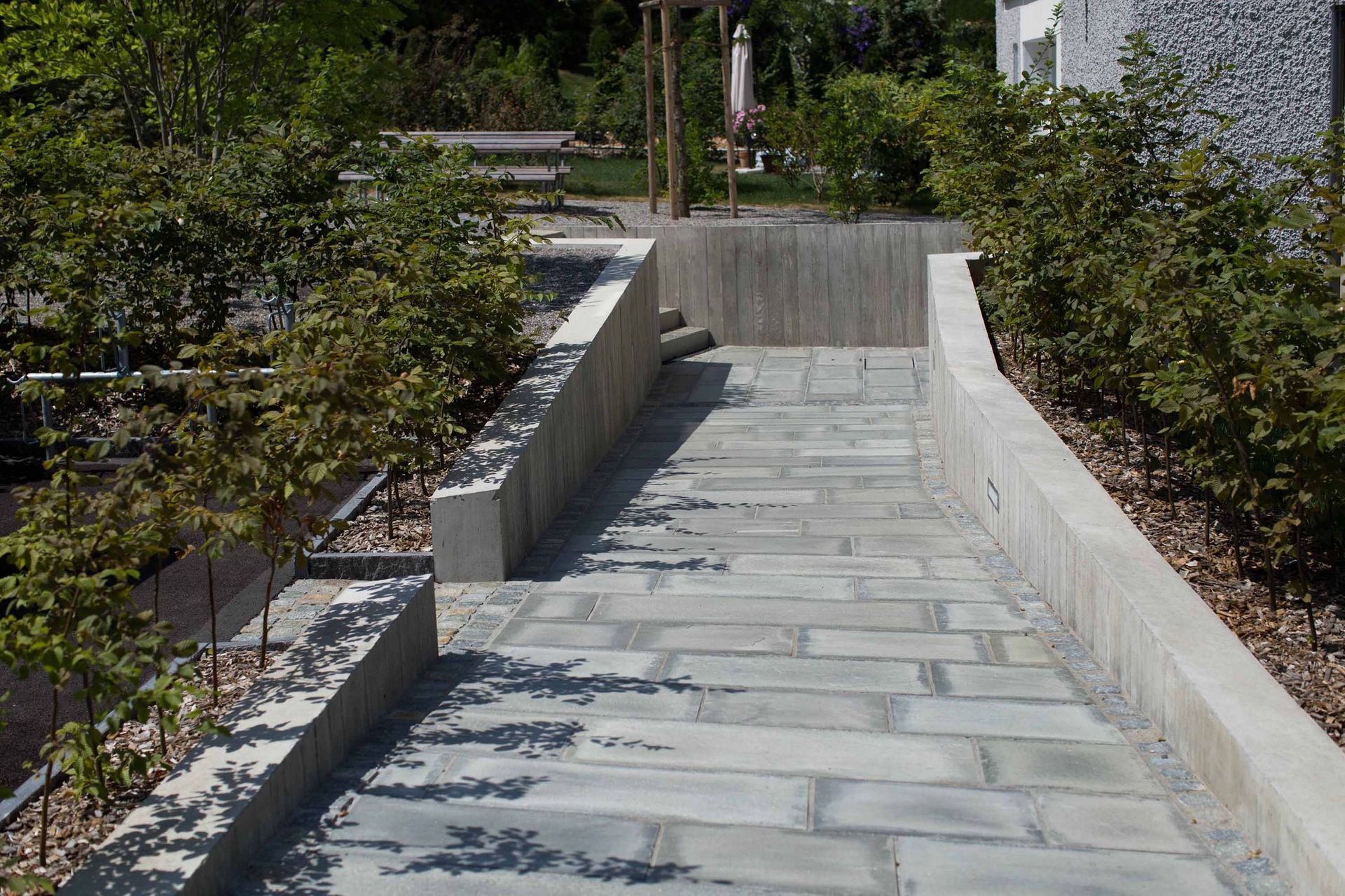 Wege_Platten7 - Schädeli Gartenbau