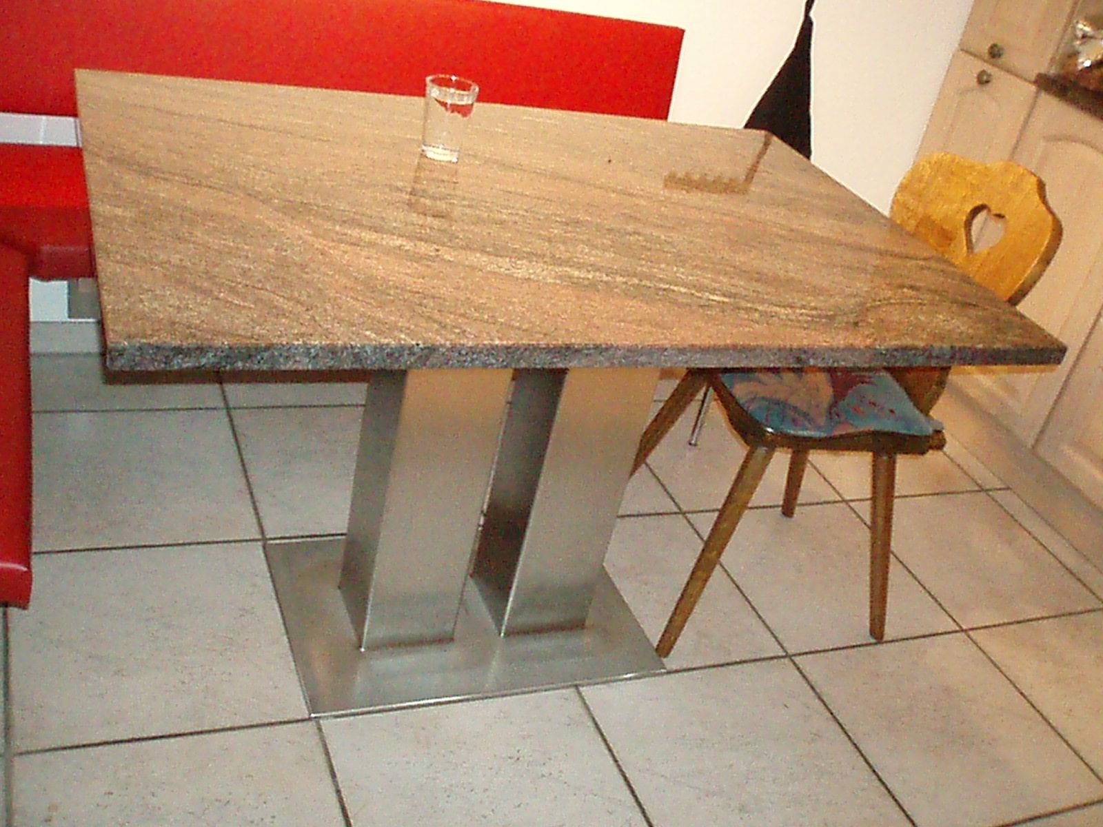 Tische und Bänke - GK Wärme und Metall GmbH