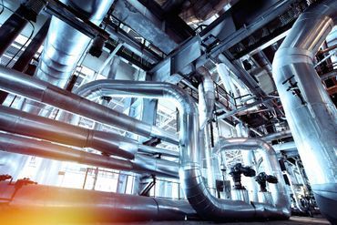 Teollisuusrakennuksen putkisto