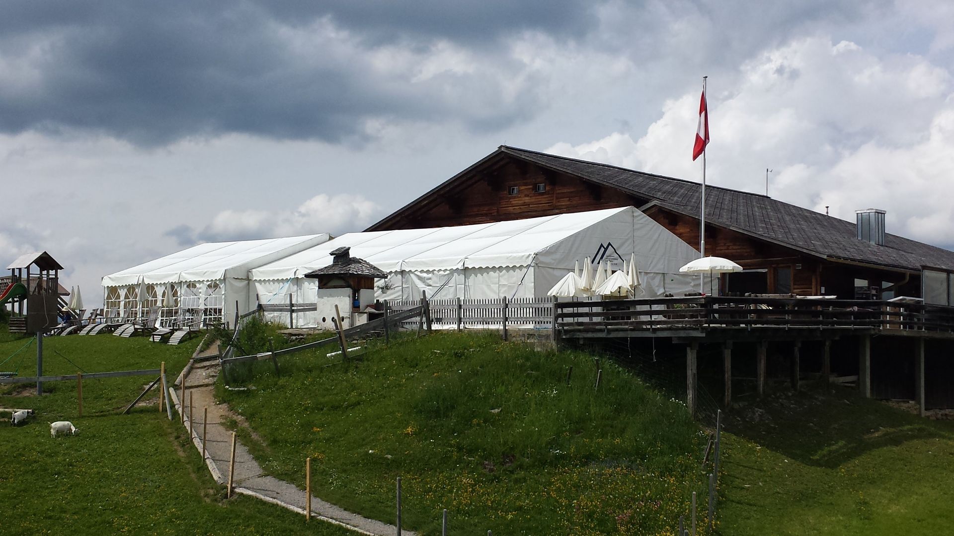 festzelte - kilian + luzia wyssen - matten (st. stephan)