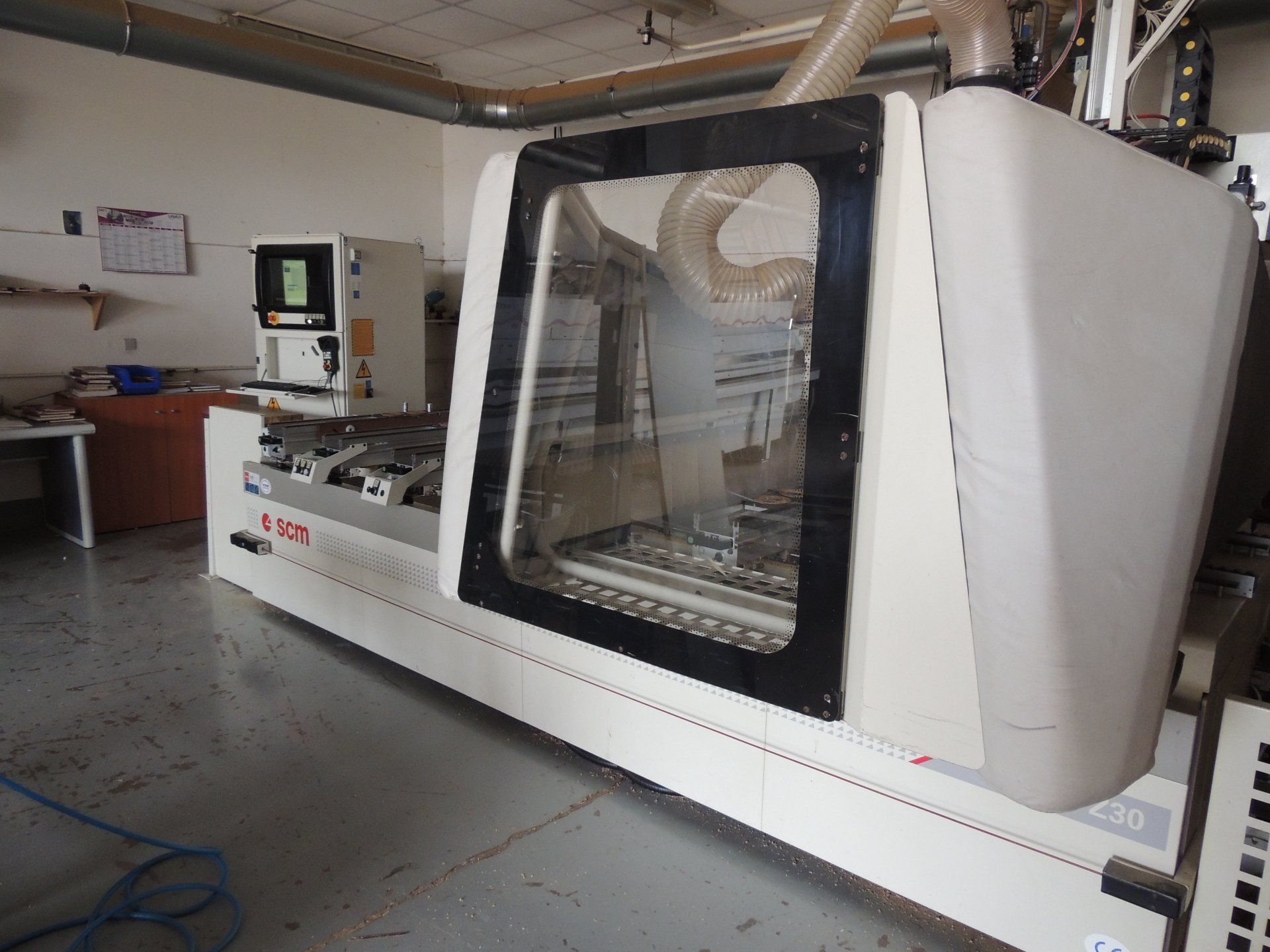 Machine pour la menuiserie